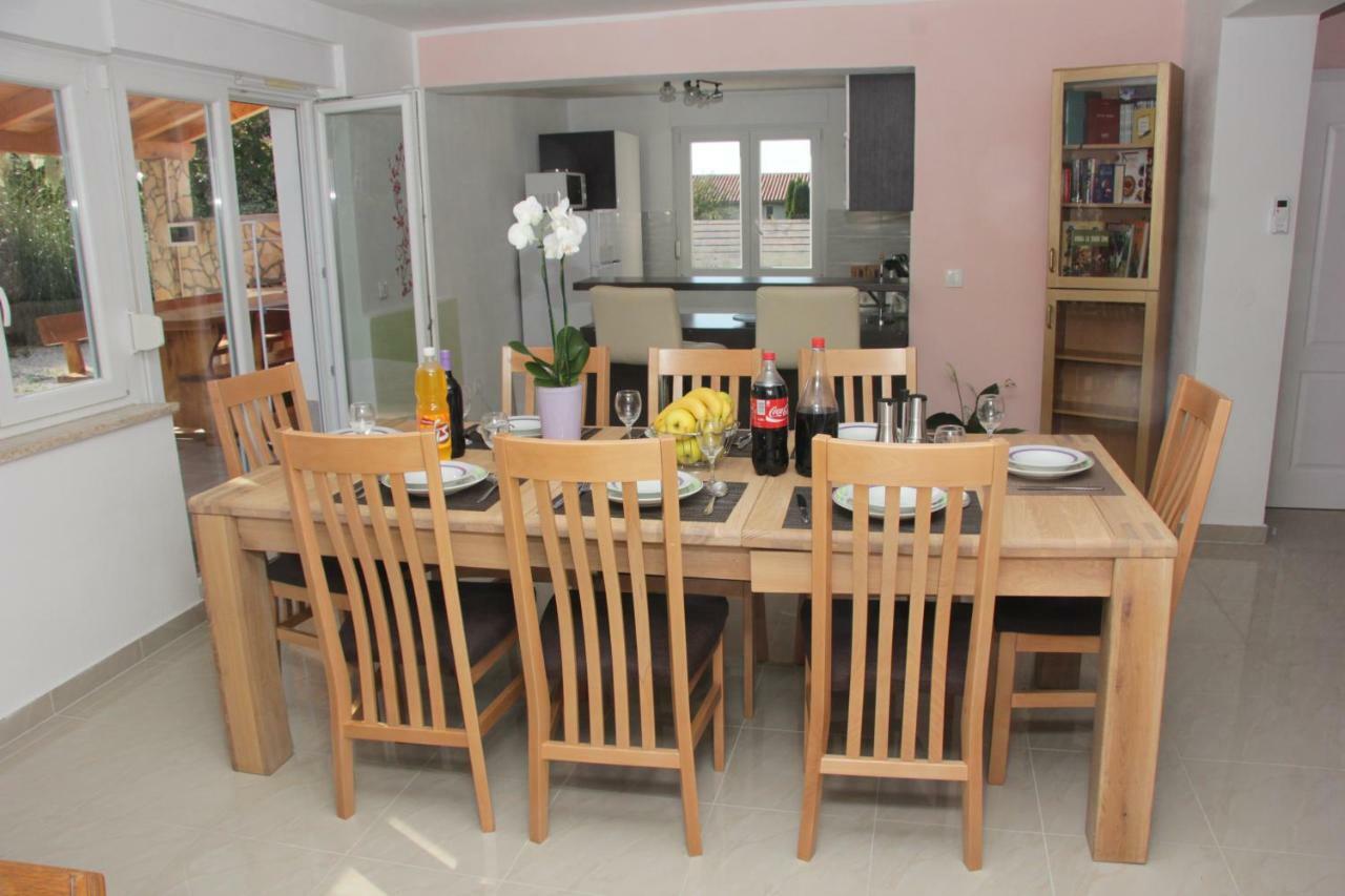Vacation House "Viola" Фажана Екстер'єр фото