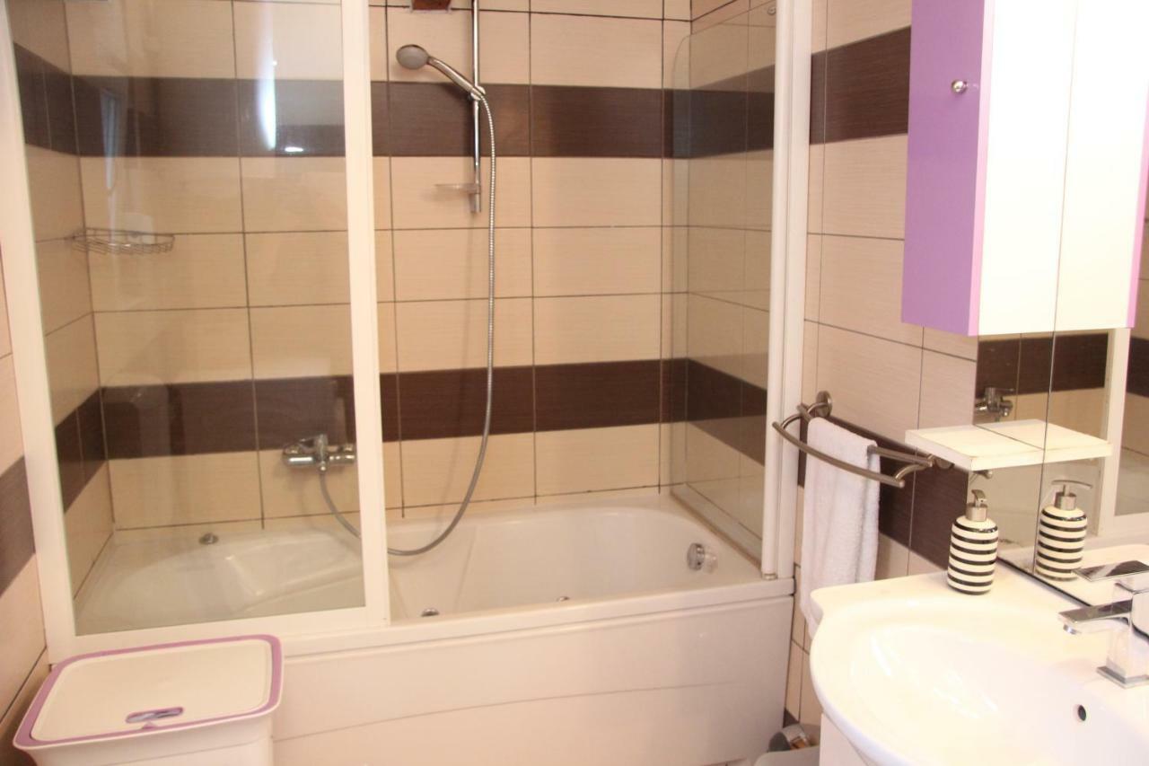 Vacation House "Viola" Фажана Екстер'єр фото