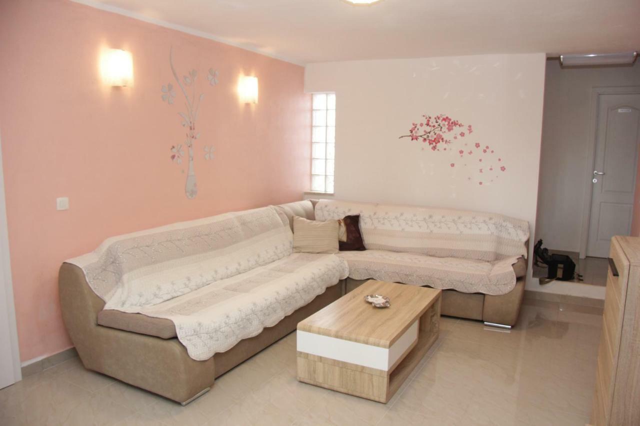 Vacation House "Viola" Фажана Екстер'єр фото